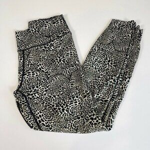 Nike Womens One‎ Tight Fit Leopard Crop Leggings Brown M Mid Rise Pull On CK3072